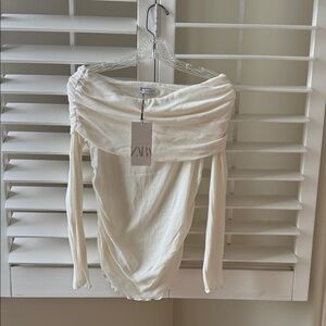 Zara Cream Off-Shoulder Long Sleeve Top